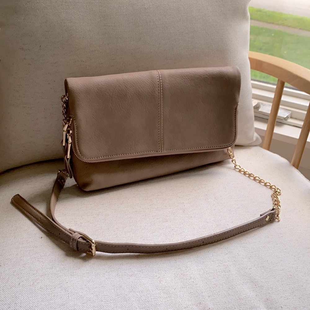 Taupe bag. Perfect for date night out/brewery